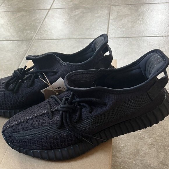 adidas gazelle silver green womens Yeezy Boost 350 V2 MX Dark Salt Mens Lifestyle Shoe
